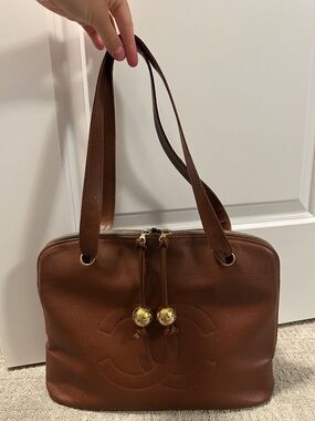 Vintage Chanel Caviar Leather Handbag